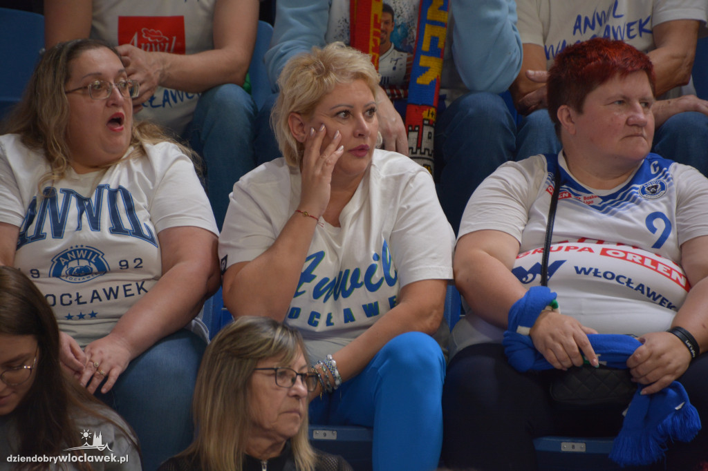Kibice na meczu BC Dnipro vs. Anwil Włocławek