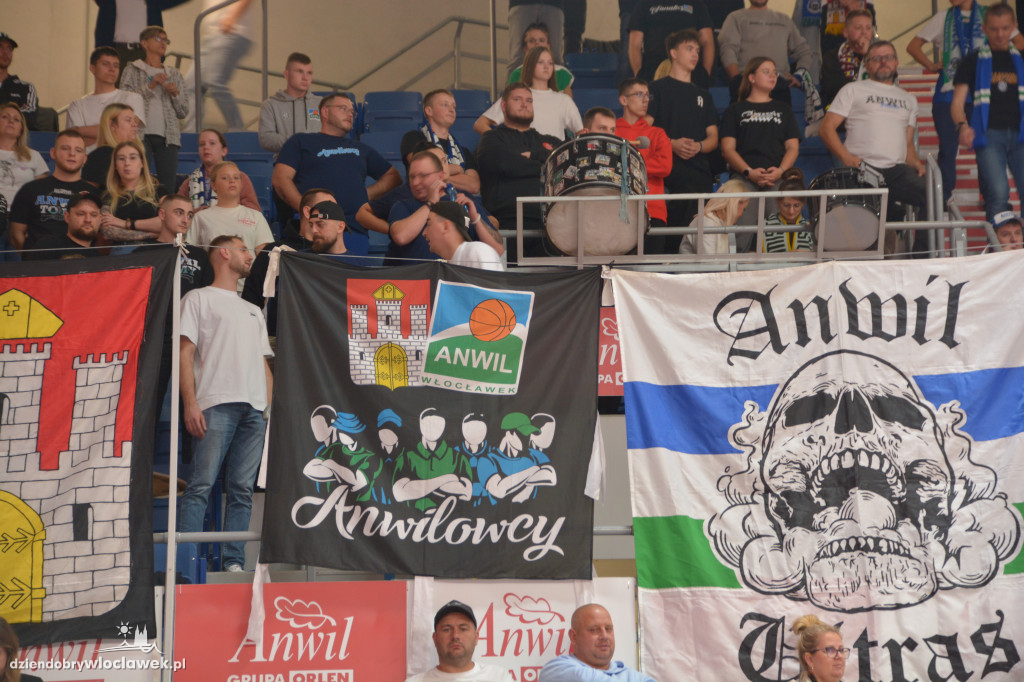 Kibice na meczu BC Dnipro vs. Anwil Włocławek