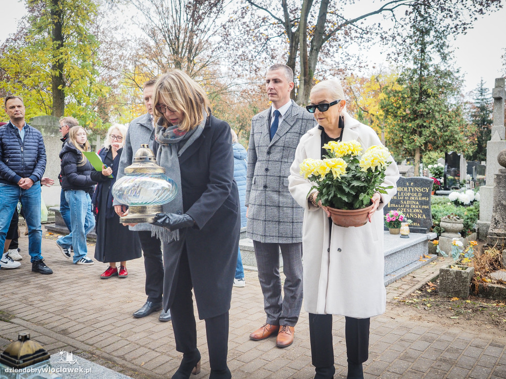 Władze miasta na grobach zasłużonych włocławian