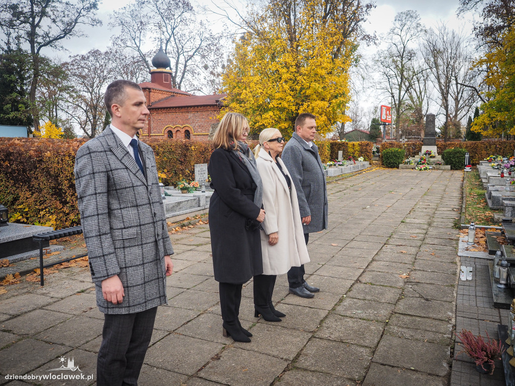 Władze miasta na grobach zasłużonych włocławian