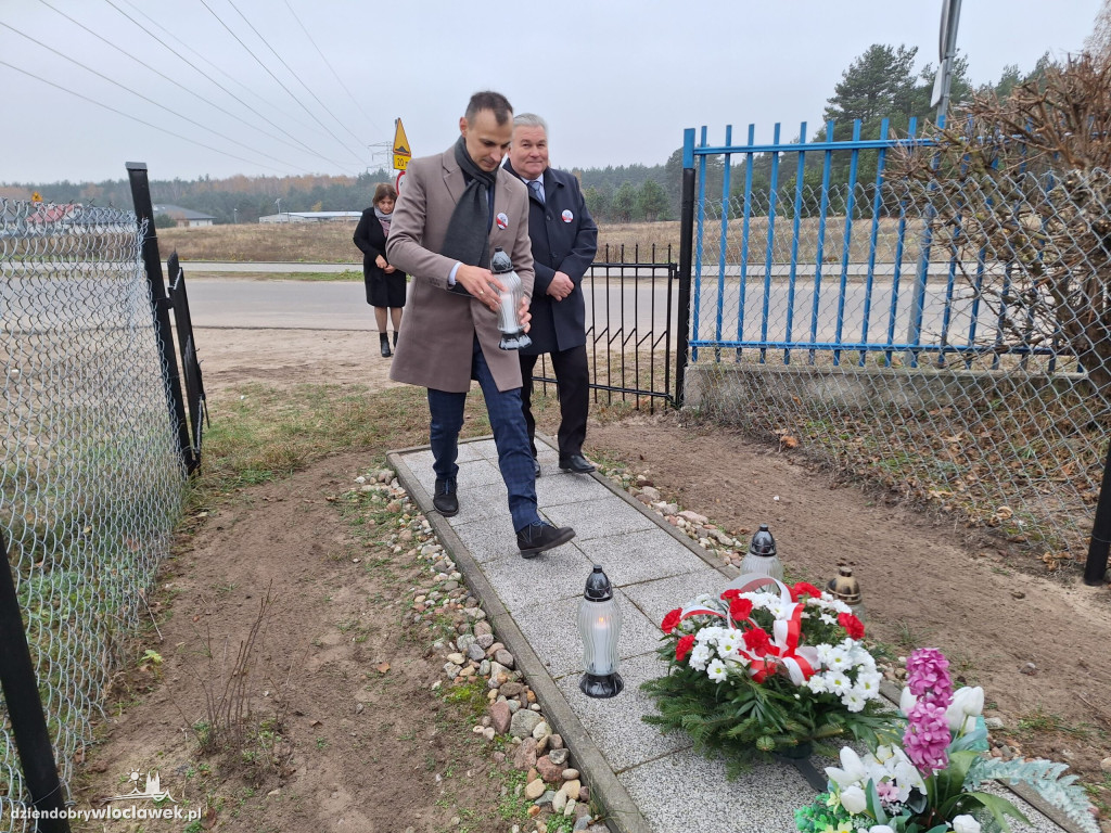 Obchody 11 Listopada w Kruszynie