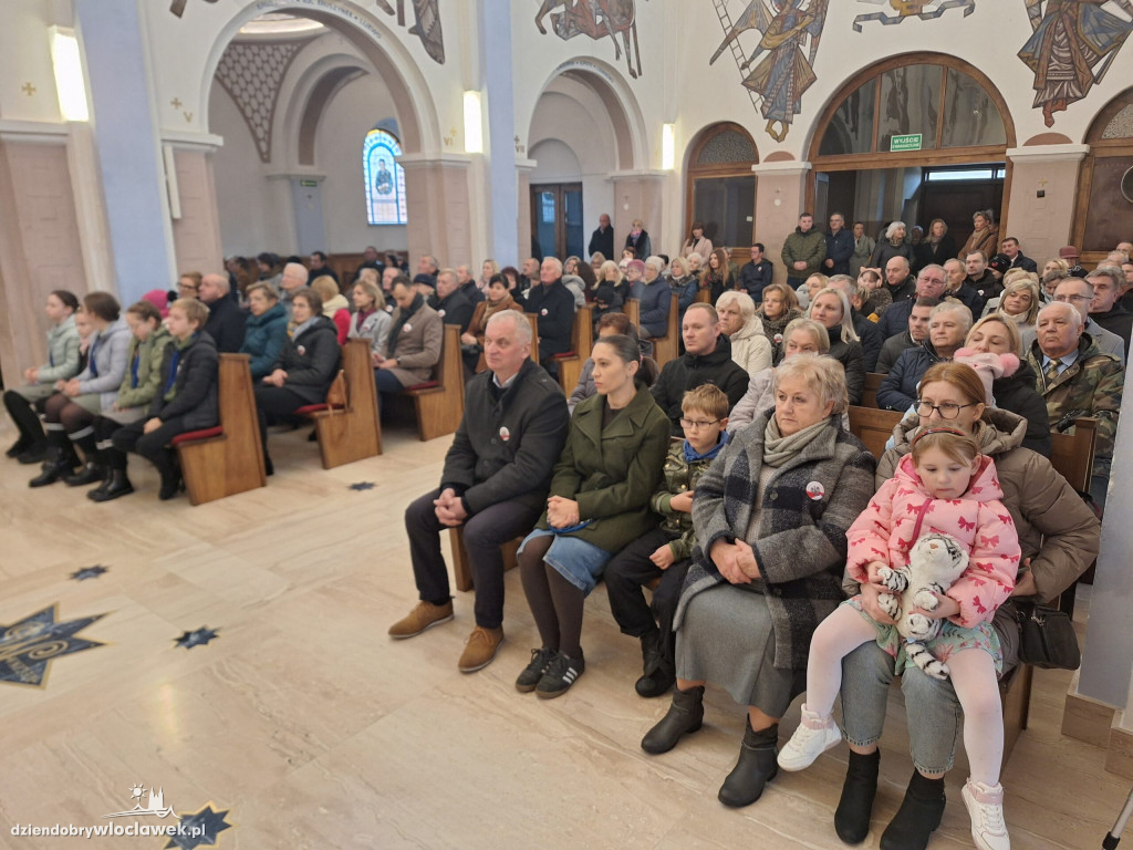 Obchody 11 Listopada w Kruszynie