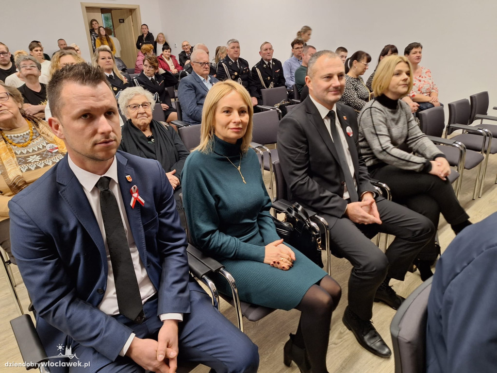 Obchody 11 Listopada w Smólniku