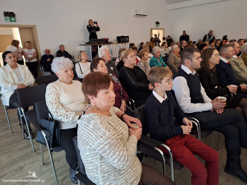 Obchody 11 Listopada w Smólniku