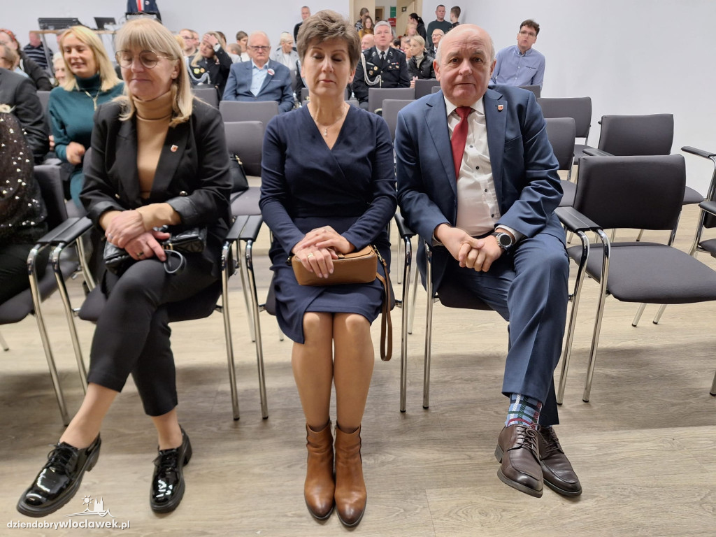 Obchody 11 Listopada w Smólniku