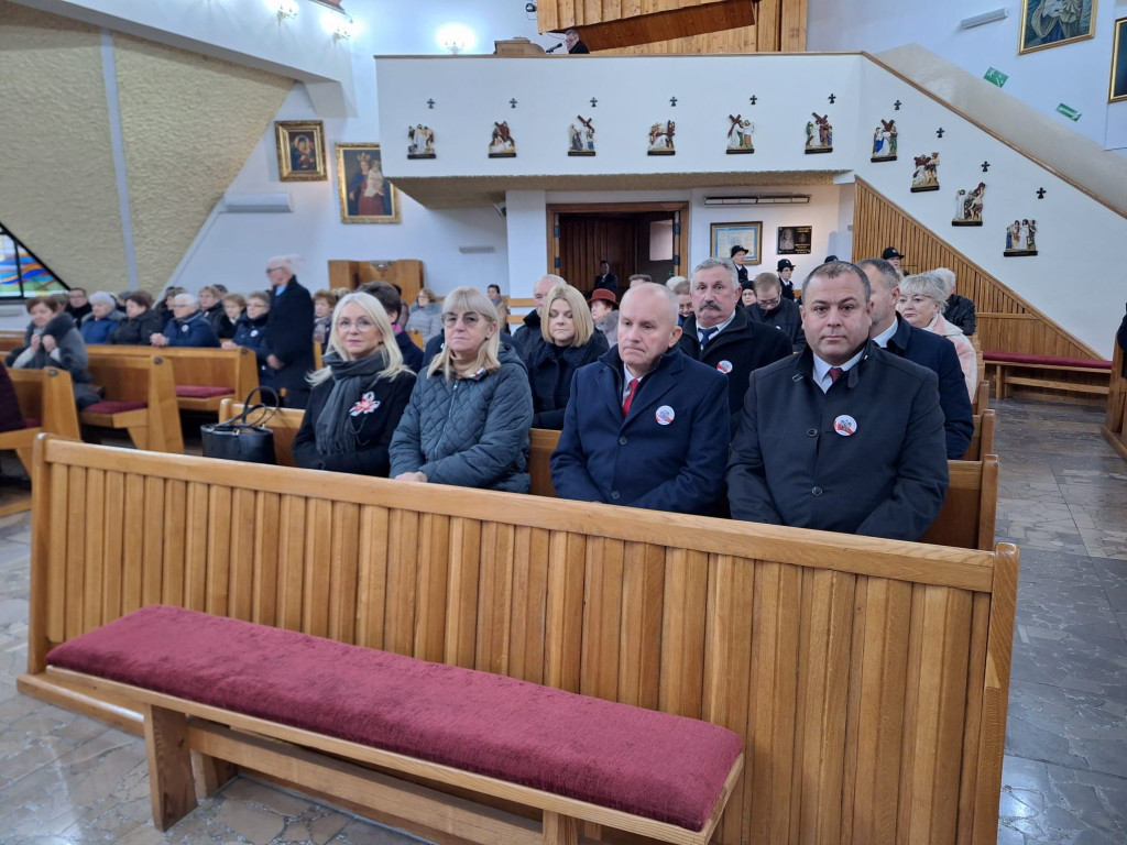 Obchody 11 Listopada w Smólniku