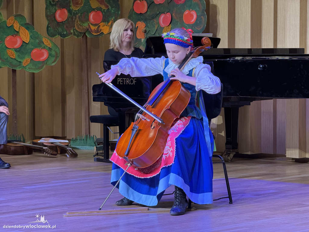 Koncert w Szkole Muzycznej - Muzyczna Podróż