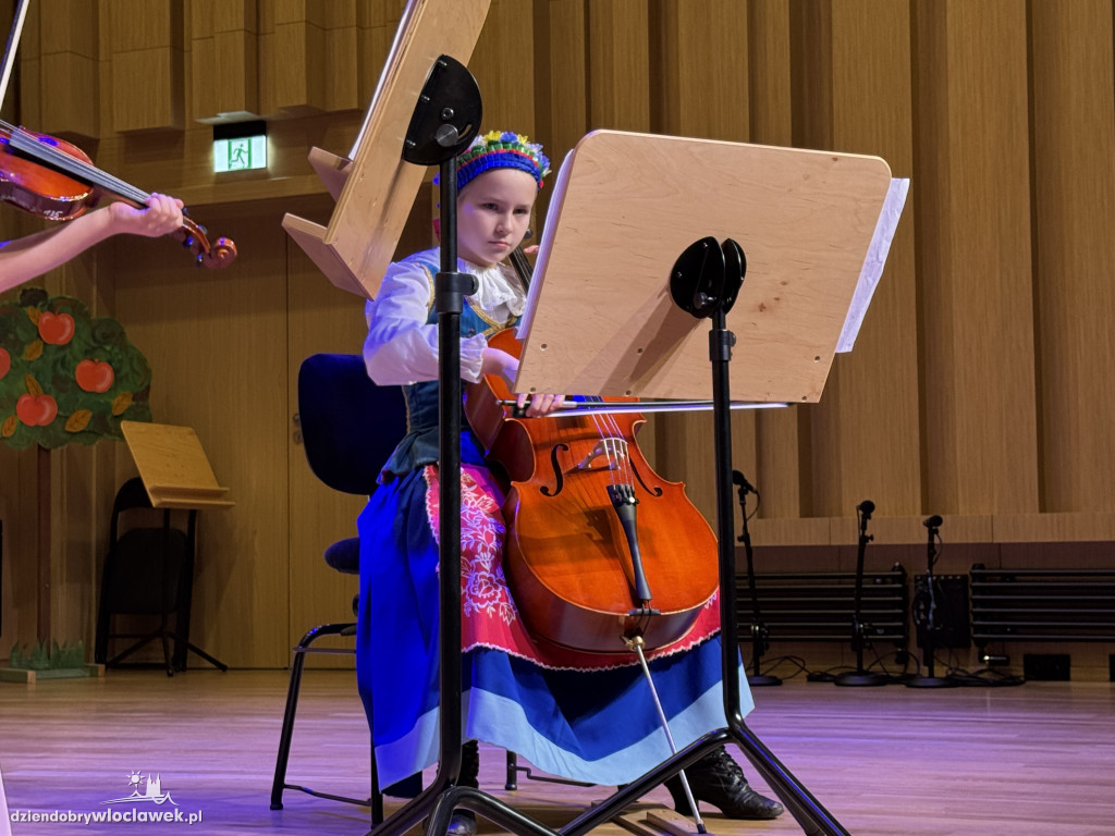 Koncert w Szkole Muzycznej - Muzyczna Podróż