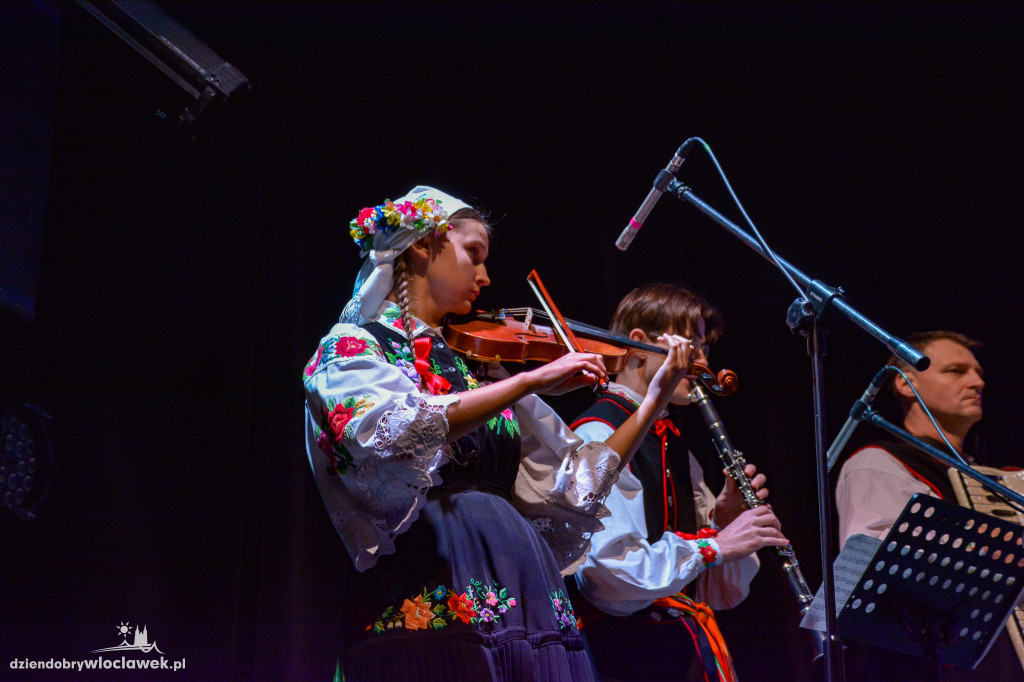 XII Festiwal Folklorystyczny 