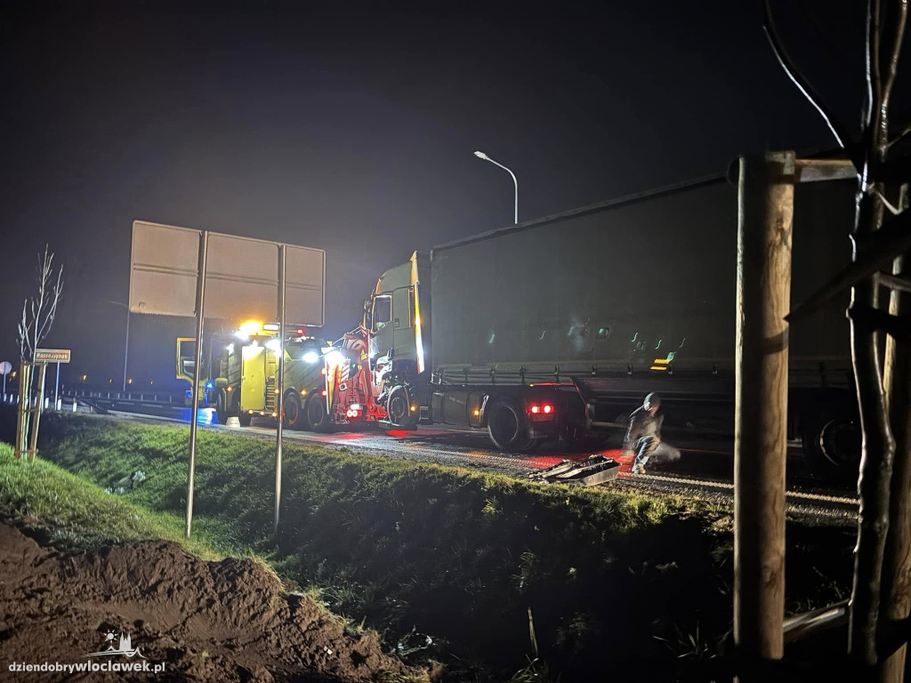 Kolejna kolizja na obwodnicy Lubrańca