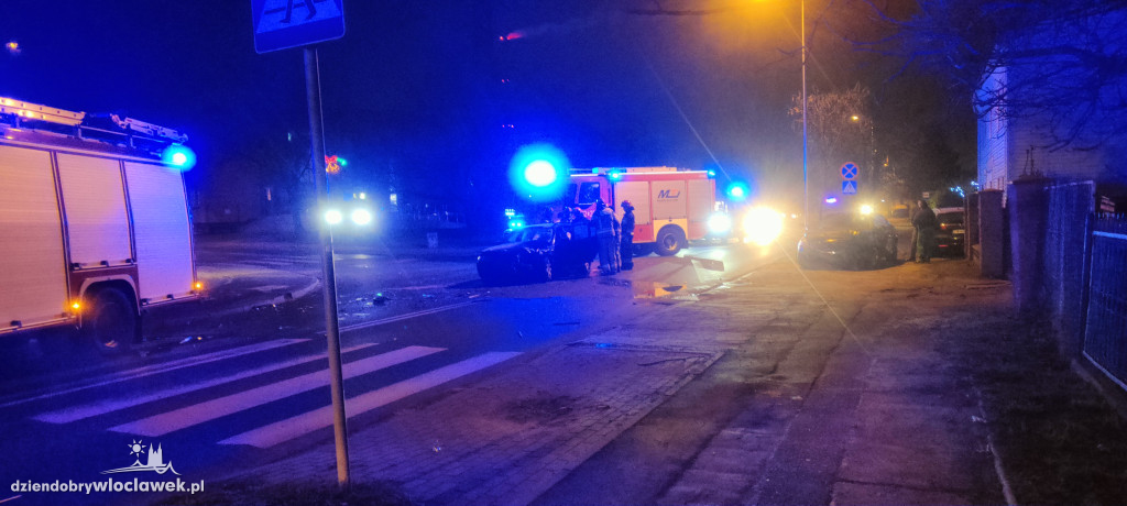 Zderzenie na skrzyżowaniu Płocka - Zielna