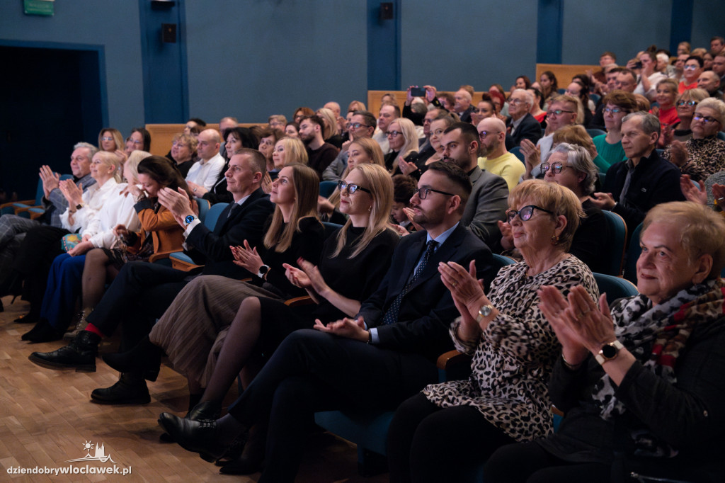 Scena Duża Teatru otrzymała imię Jana Polaka