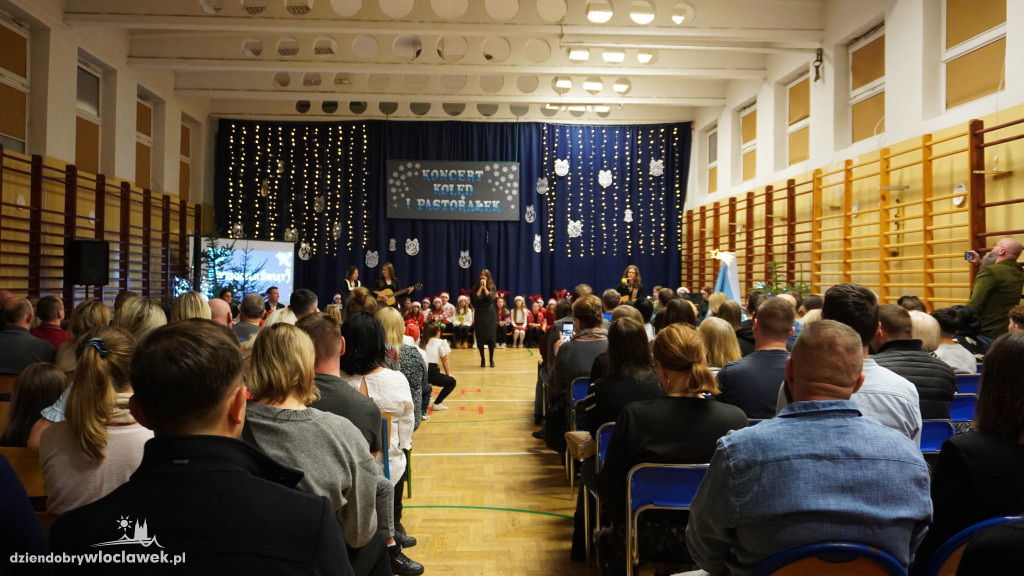Koncert Kolęd i Pastorałek w SP nr 14