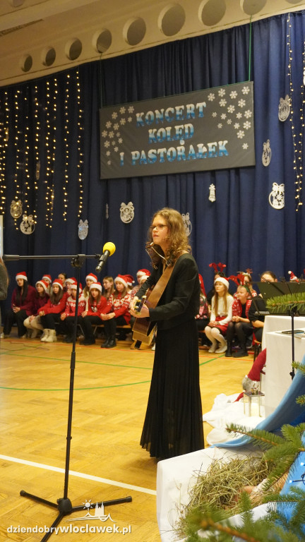 Koncert Kolęd i Pastorałek w SP nr 14