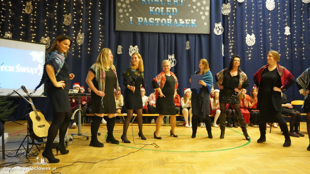 Koncert Kolęd i Pastorałek w SP nr 14