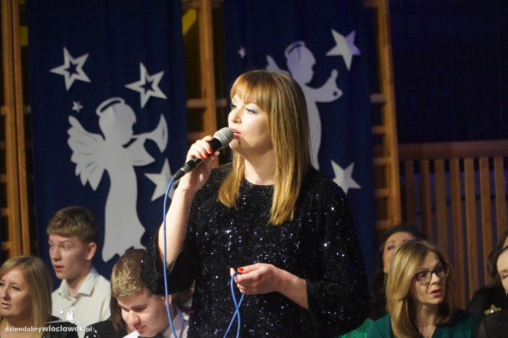 Koncert kolęd w Szkole Podstawowej nr 5