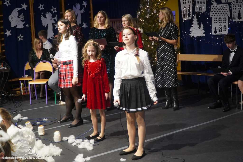 Koncert kolęd w Szkole Podstawowej nr 5