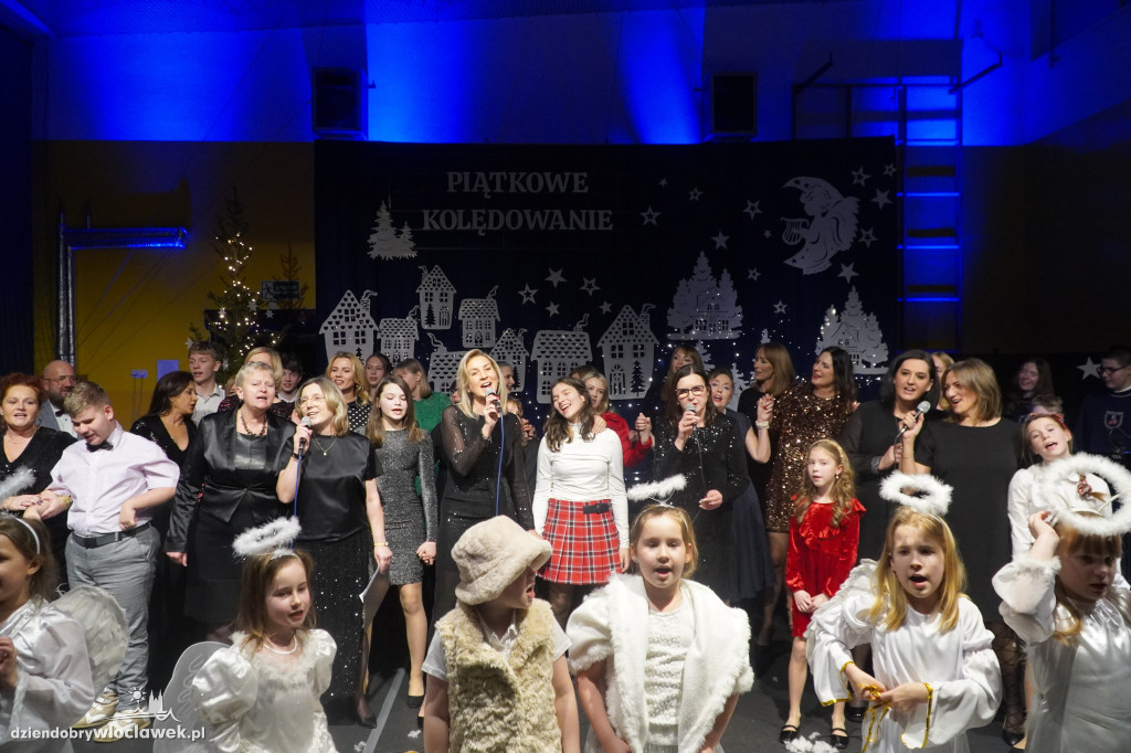 Koncert kolęd w Szkole Podstawowej nr 5