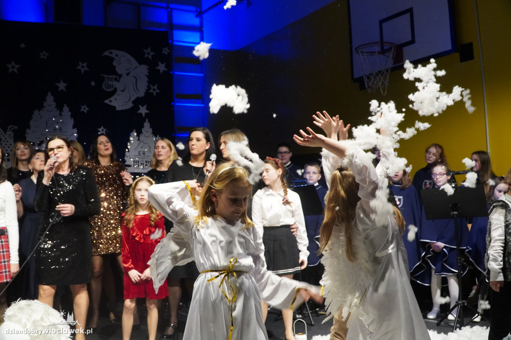 Koncert kolęd w Szkole Podstawowej nr 5