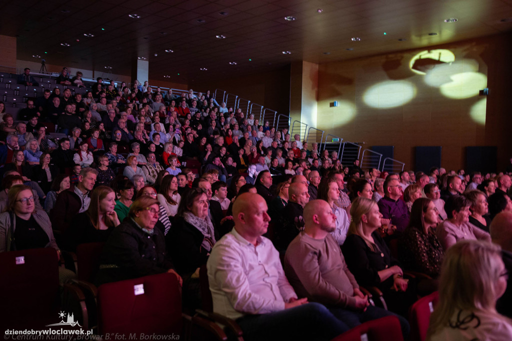 Koncert Zespołu Pieśni i Tańca Kujawy