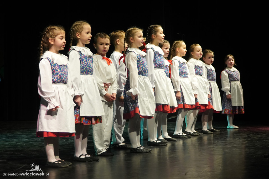 Koncert Zespołu Pieśni i Tańca Kujawy