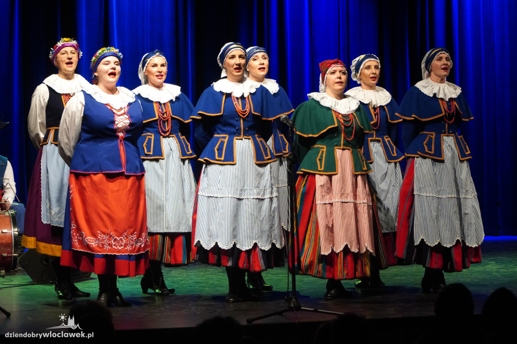 Koncert Zespołu Pieśni i Tańca Kujawy