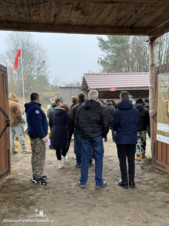 Wystrzałowe zakończenie 2024 roku na strzelnicy