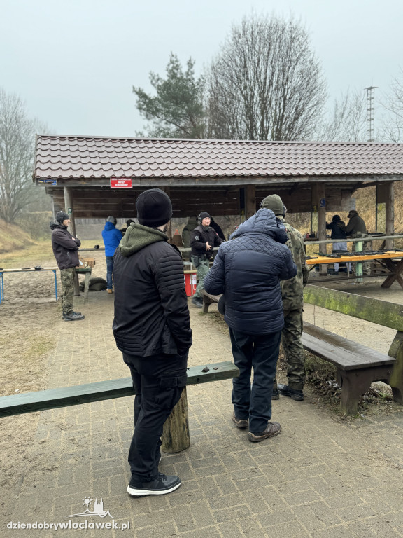 Wystrzałowe zakończenie 2024 roku na strzelnicy