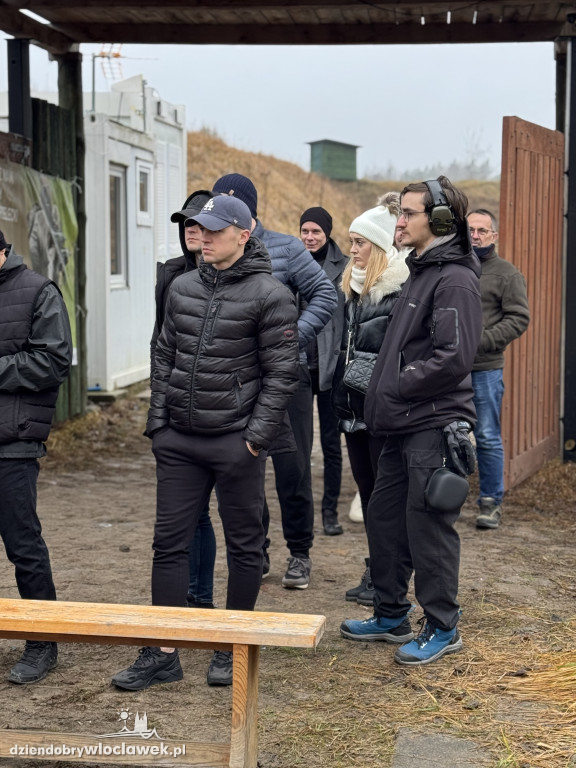 Wystrzałowe zakończenie 2024 roku na strzelnicy
