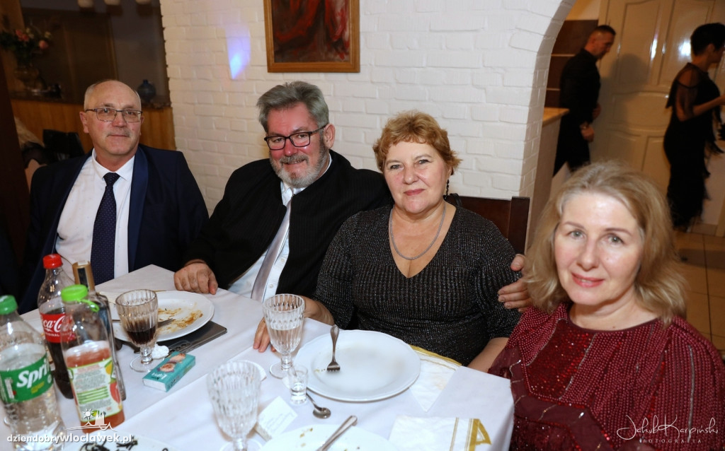 Sylwester: Restauracja Eska