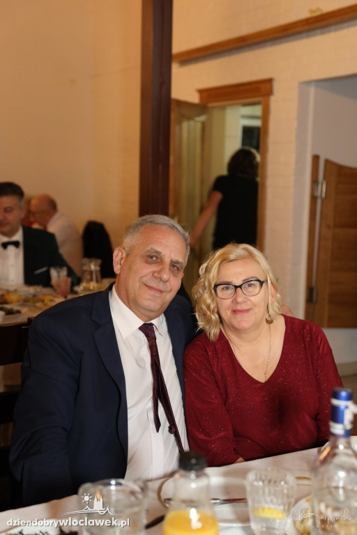 Sylwester: Restauracja Eska