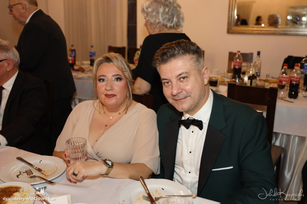Sylwester: Restauracja Eska