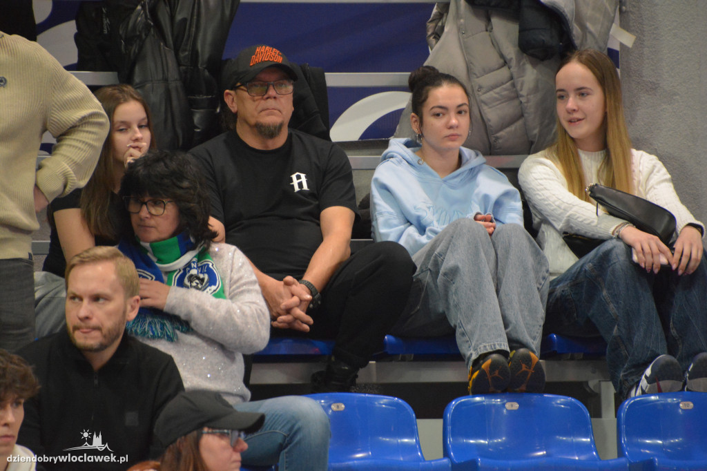 Kibice na meczu Anwil vs. King