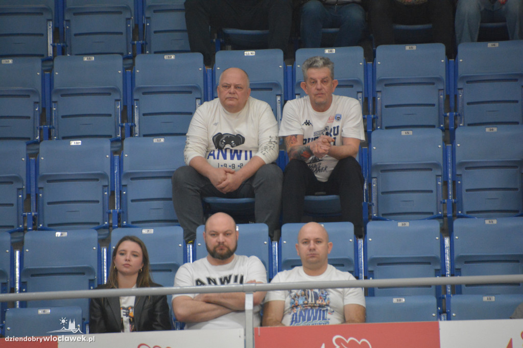 Kibice na meczu Anwil vs. King
