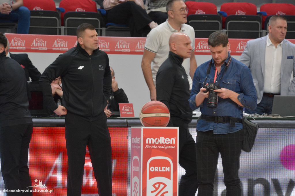 Kibice na meczu Anwil vs. King