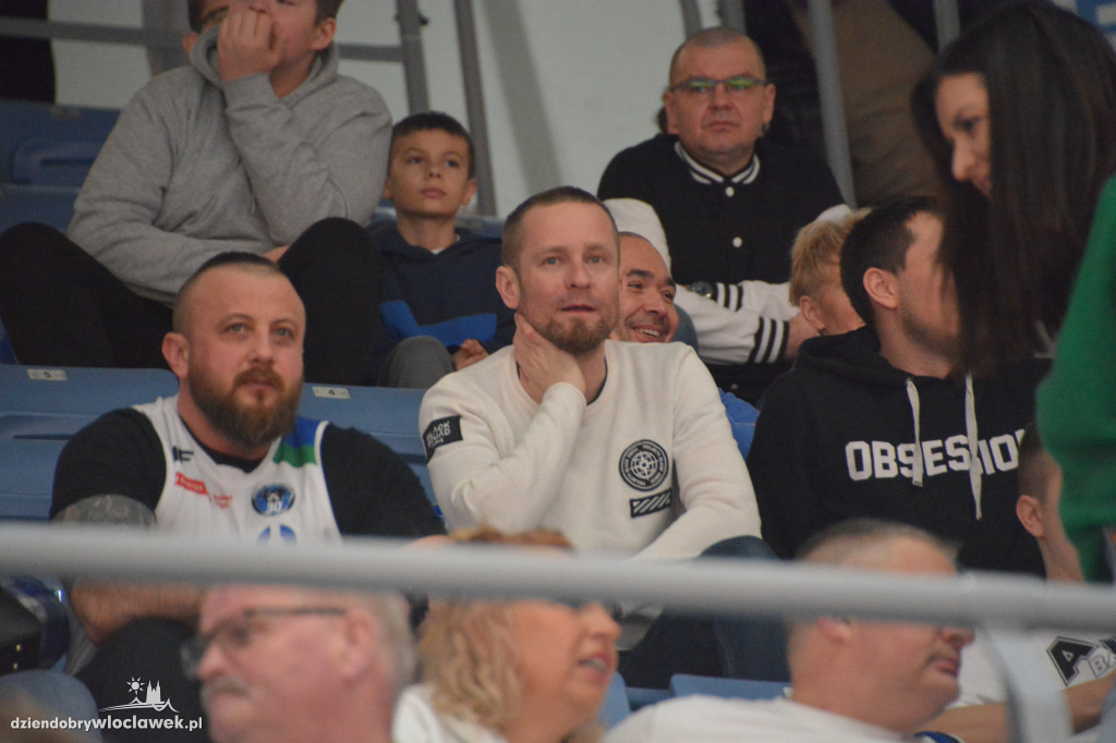 Kibice na meczu Anwil vs. King
