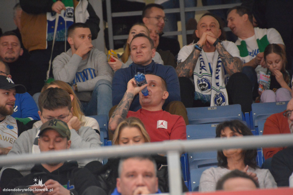 Kibice na meczu Anwil vs. King