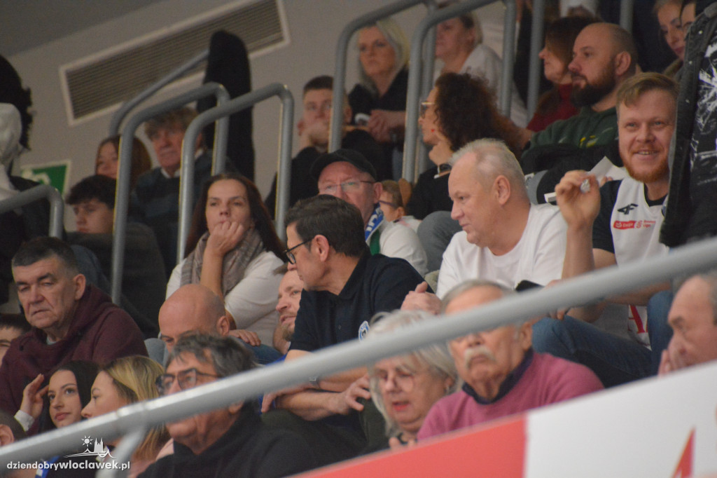 Kibice na meczu Anwil vs. King