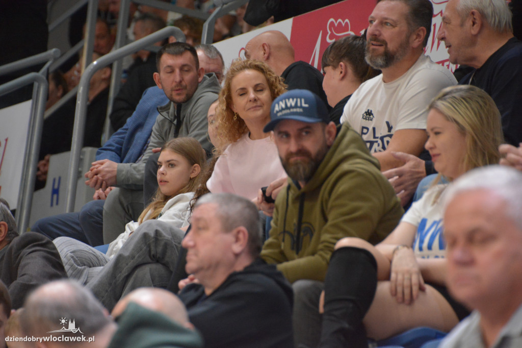 Kibice na meczu Anwil vs. King