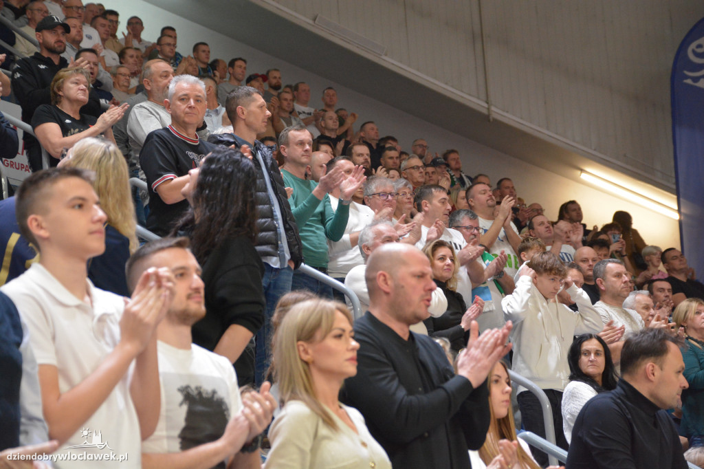 Kibice na meczu Anwil vs. King