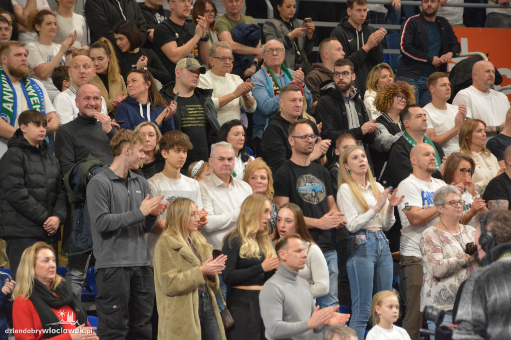 Kibice na meczu Anwil vs. King