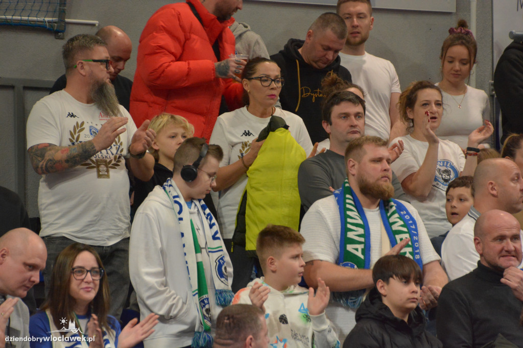 Kibice na meczu Anwil vs. King