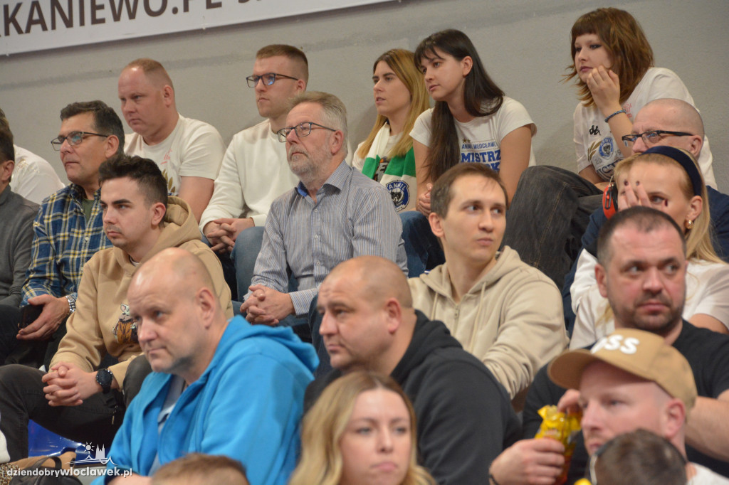 Kibice na meczu Anwil vs. King