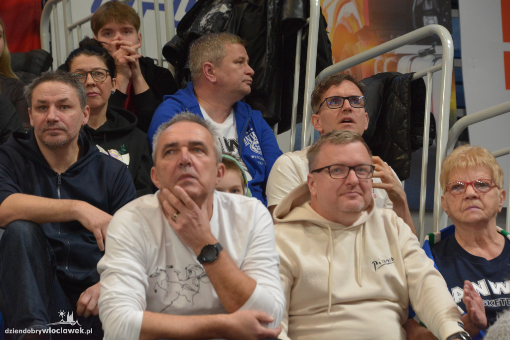 Kibice na meczu Anwil vs. King
