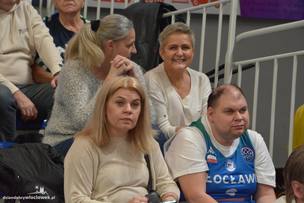 Kibice na meczu Anwil vs. King