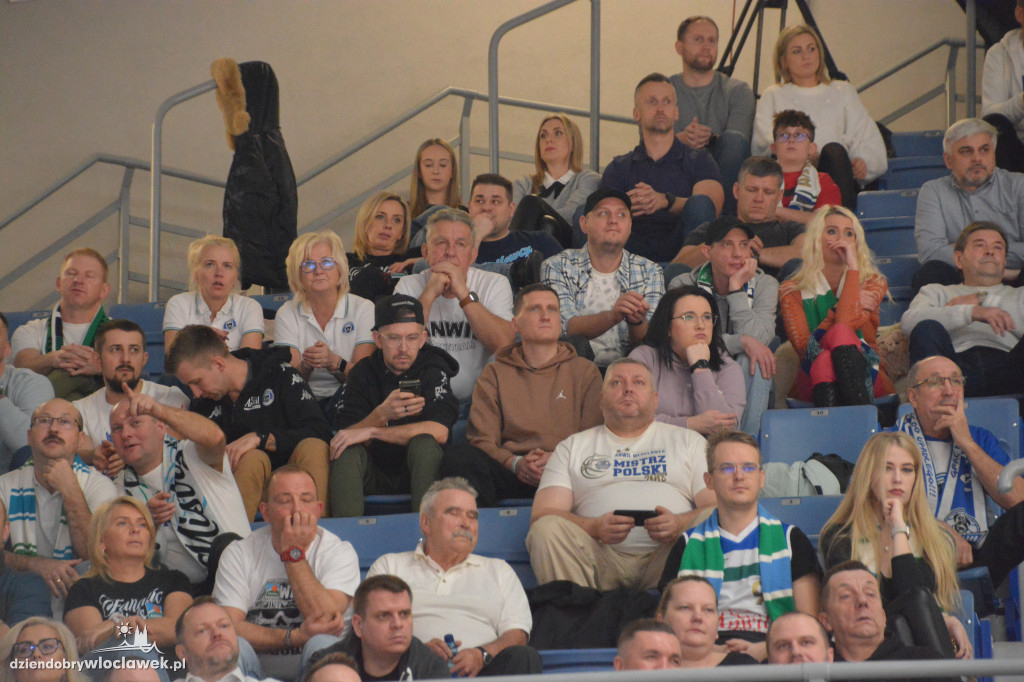 Kibice na meczu Anwil vs. King