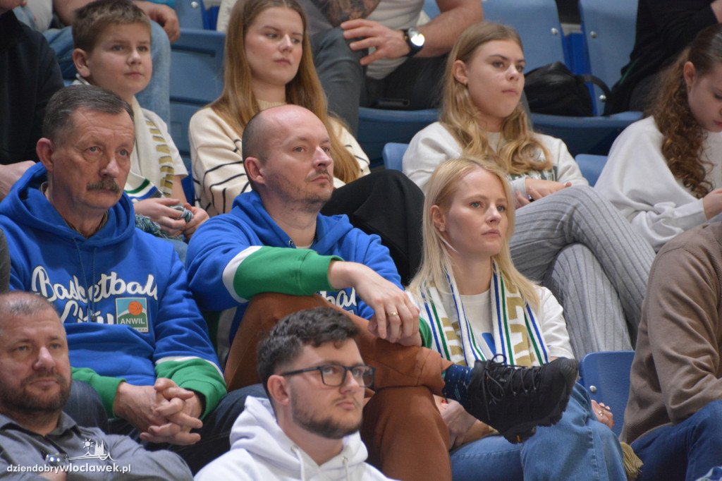 Kibice na meczu Anwil vs. King