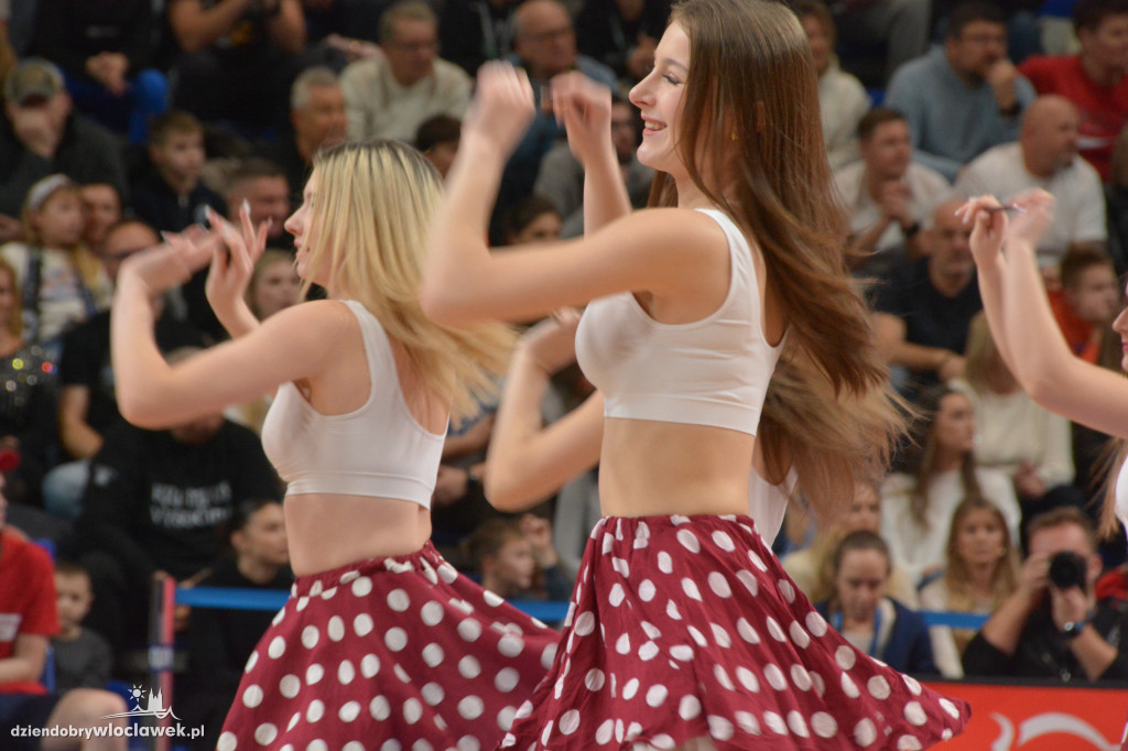 Kibice na meczu Anwil vs. King