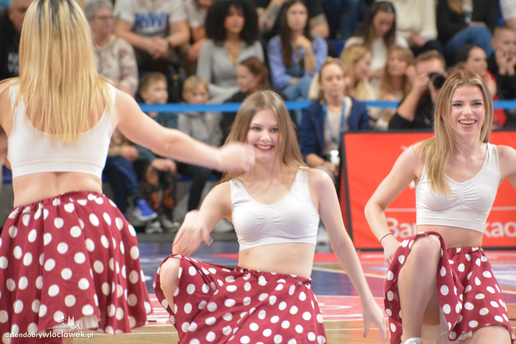 Kibice na meczu Anwil vs. King