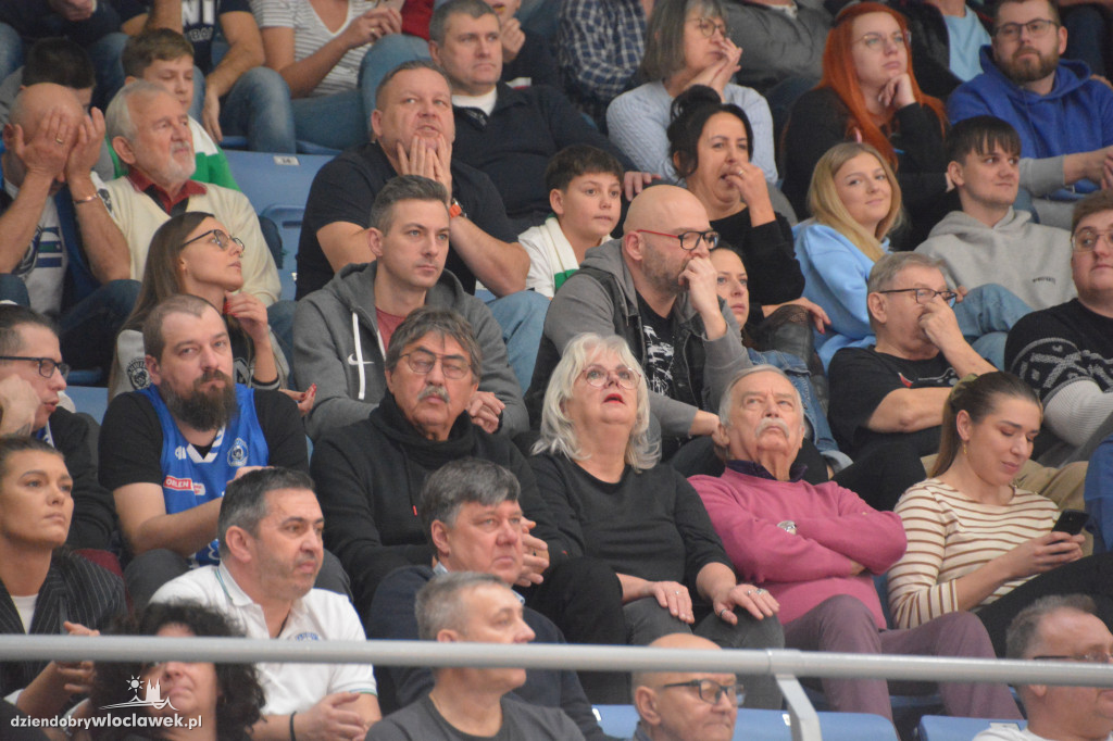 Kibice na meczu Anwil vs. King